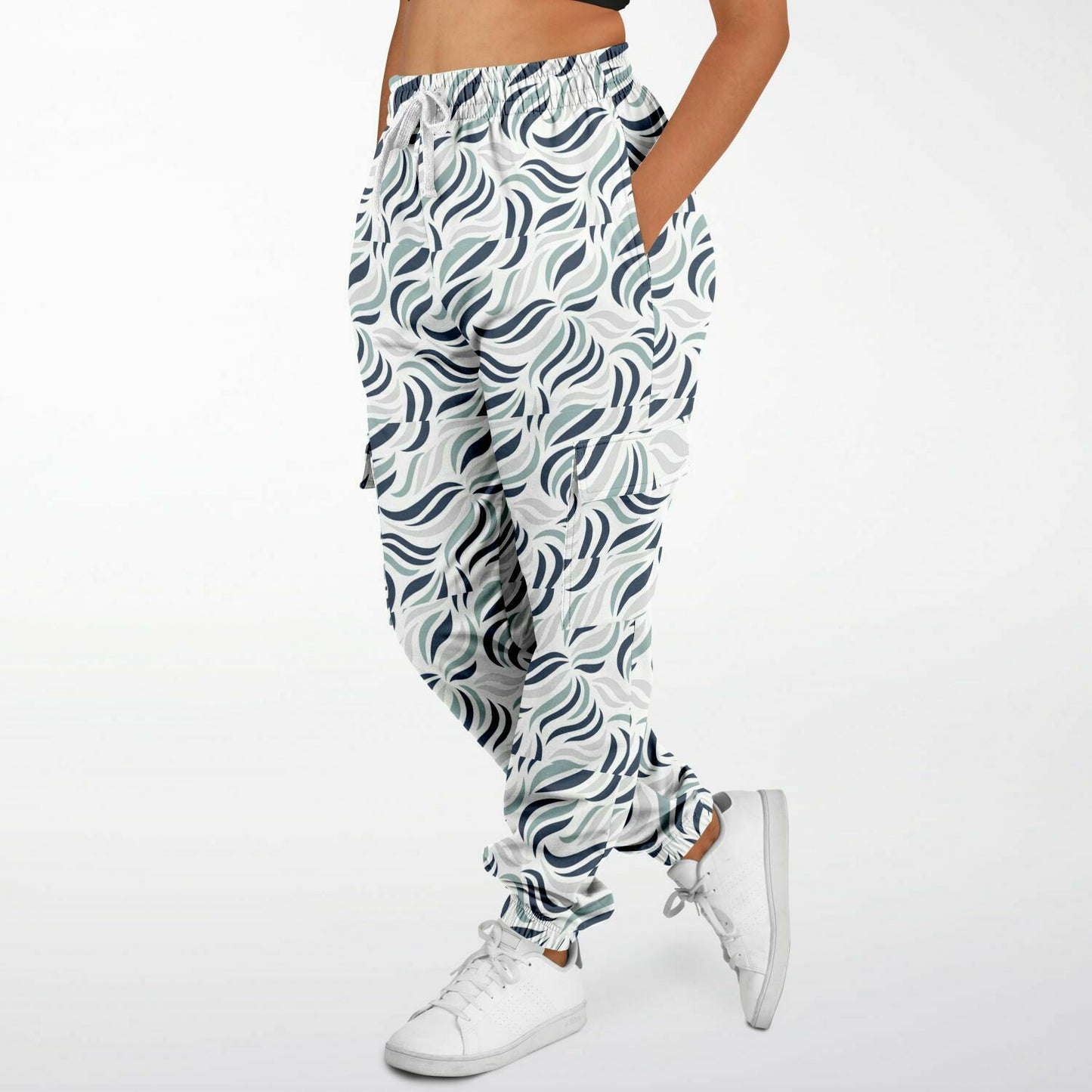 Top Modesty Impress Women Athletic Cargo Sweatpants