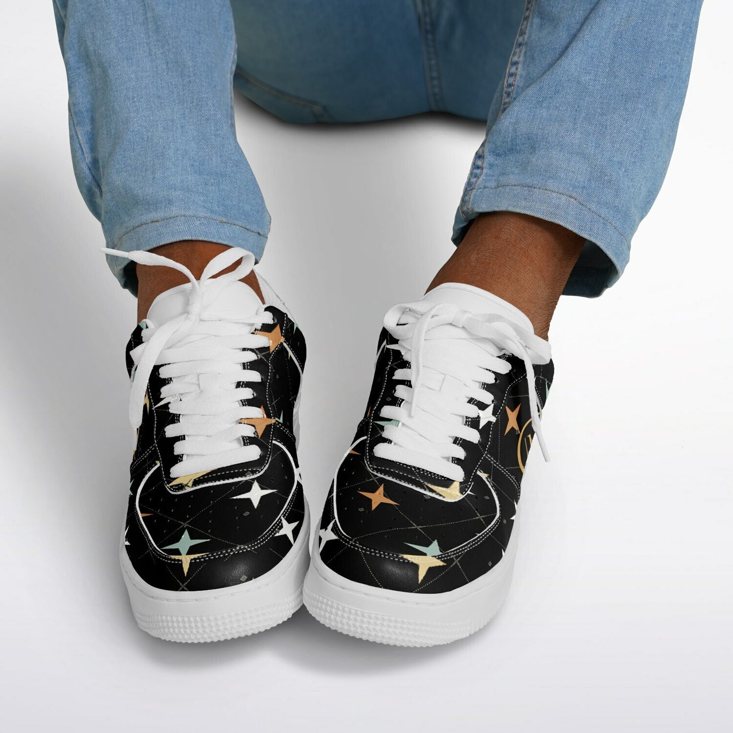 Top Modesty Low Sneakers