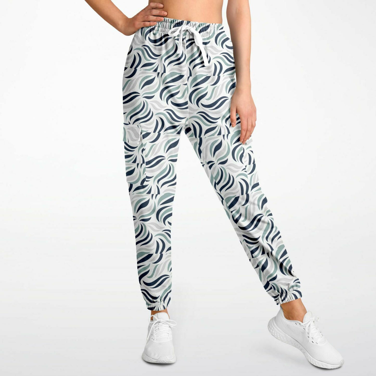 Top Modesty Impress Women Athletic Cargo Sweatpants